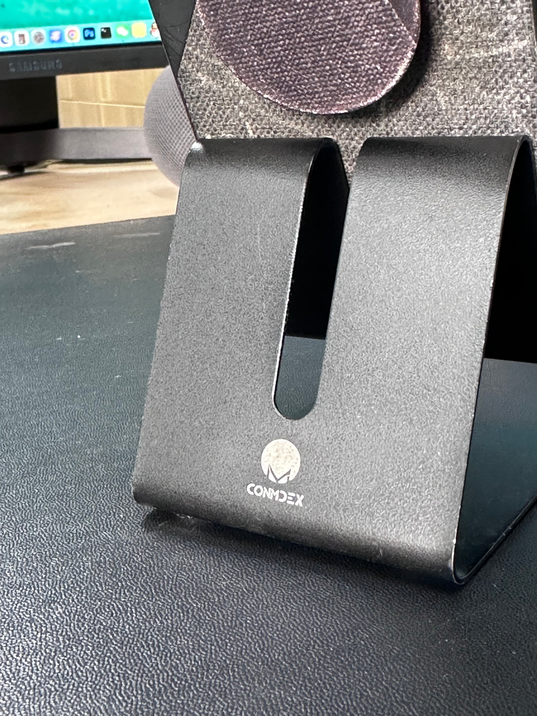 CONMDEX Aluminum iPad iPhone Stand